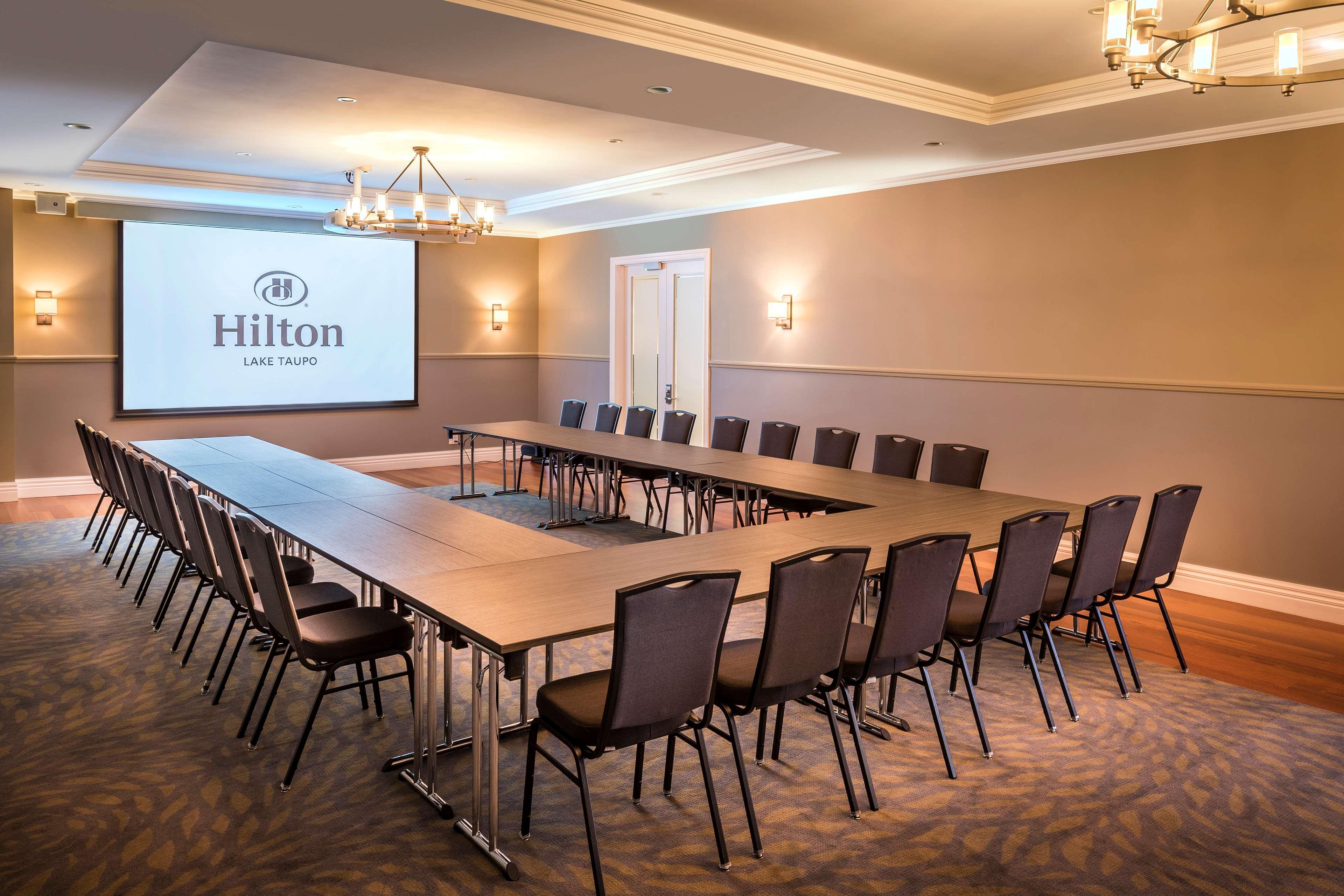 Hilton Lake Таупо Экстерьер фото