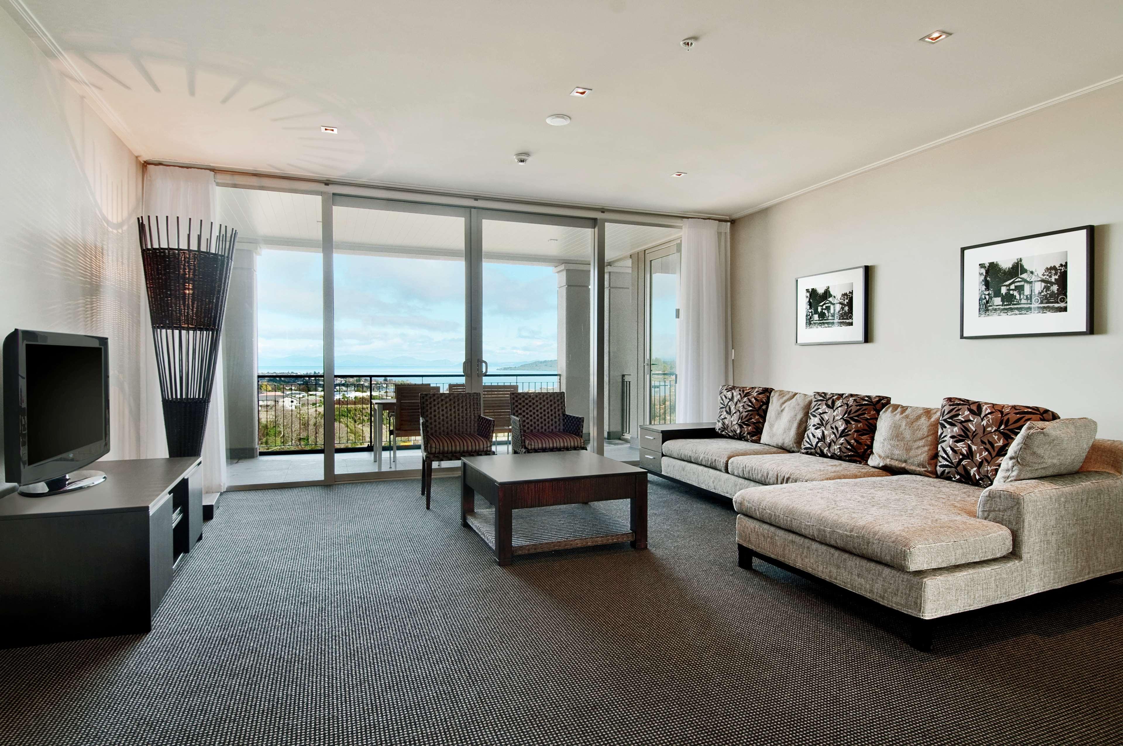 Hilton Lake Таупо Экстерьер фото