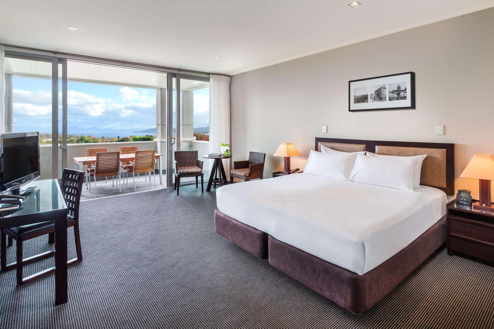 Hilton Lake Таупо Экстерьер фото