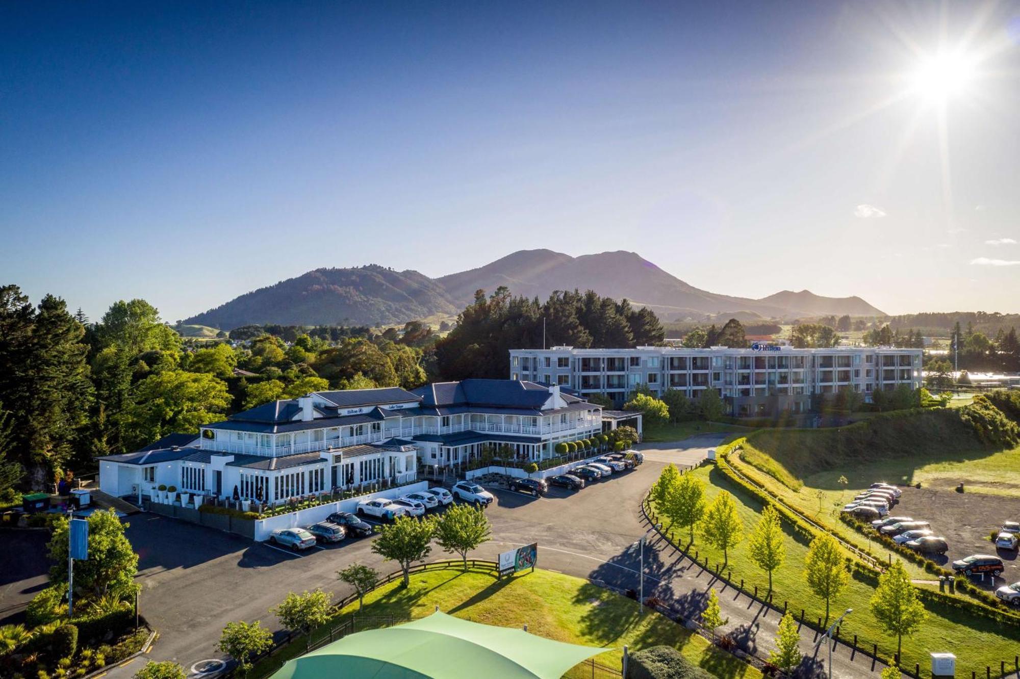 Hilton Lake Таупо Экстерьер фото